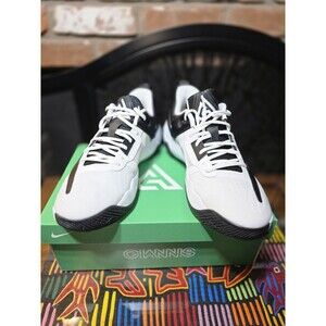 Nike Giannis Immortality 3 Basketball Shoes White Black Mens 12 DZ7533-100 NIB